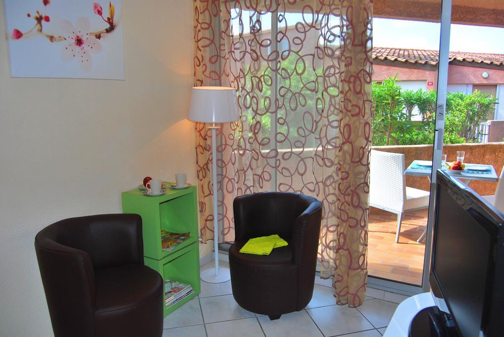 Lagrange Grand Bleu Vacances - Residence Les Jardins De Neptune Saint-Cyprien  Exterior photo